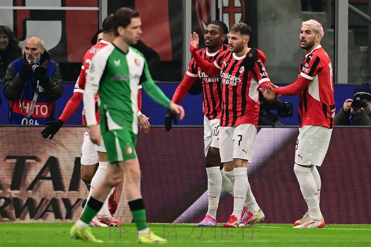 阿斯-为防皇马挖角 米兰与莱奥谈续约并提高违约金